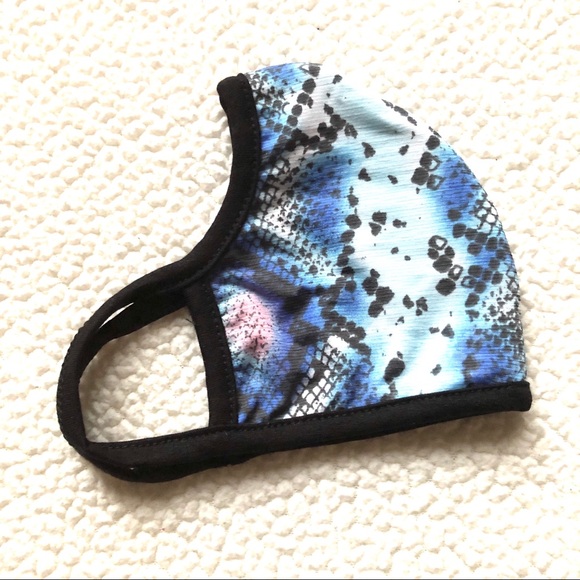 Unknown Accessories - ❤️ 5 for $15 Abstract Design Face Mask